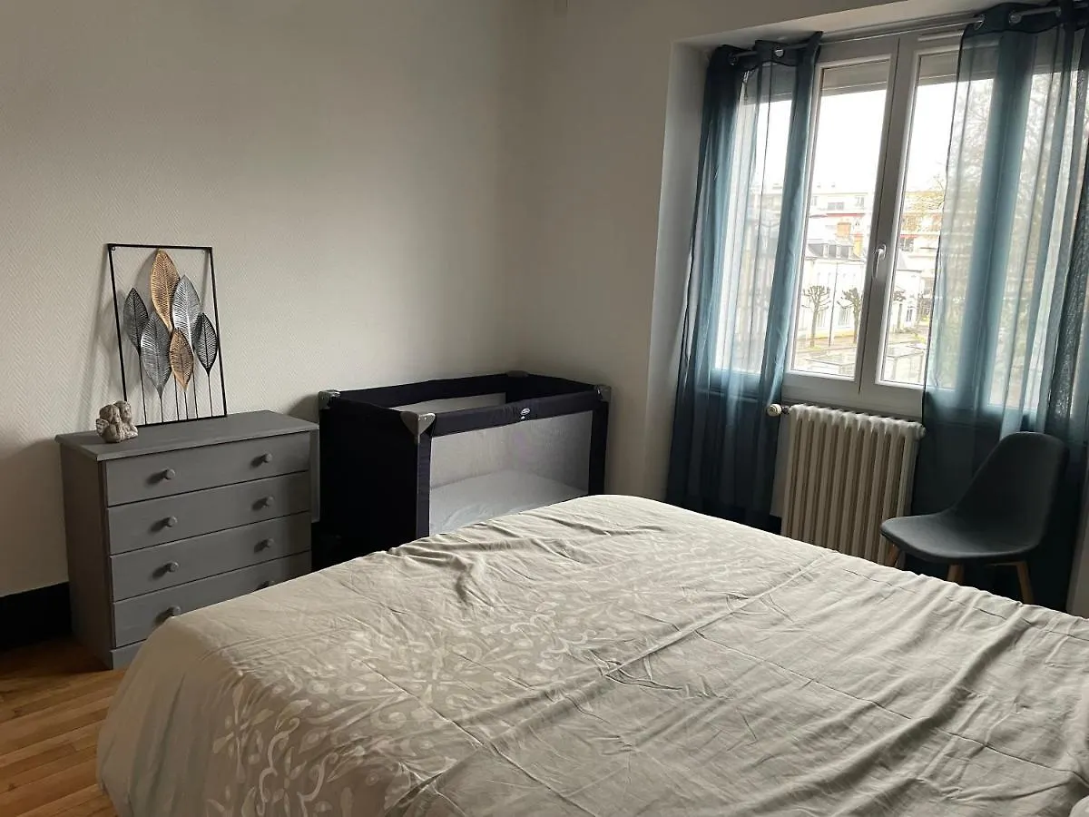 Appartement Apt Spacieux-Centre Ville-Moulins-Le Pal 20Min Moulins