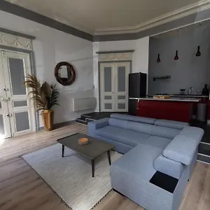 Appartement Au Palais, Dort, Moulins (Allier)
